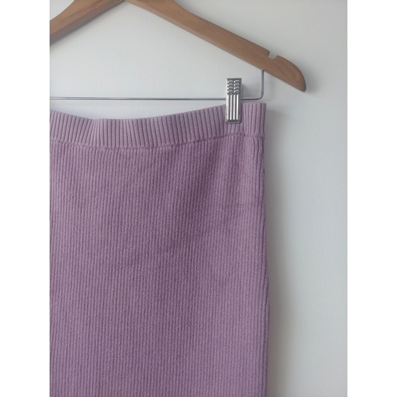 Guess Pencil Skirt - Picture 5 of 9